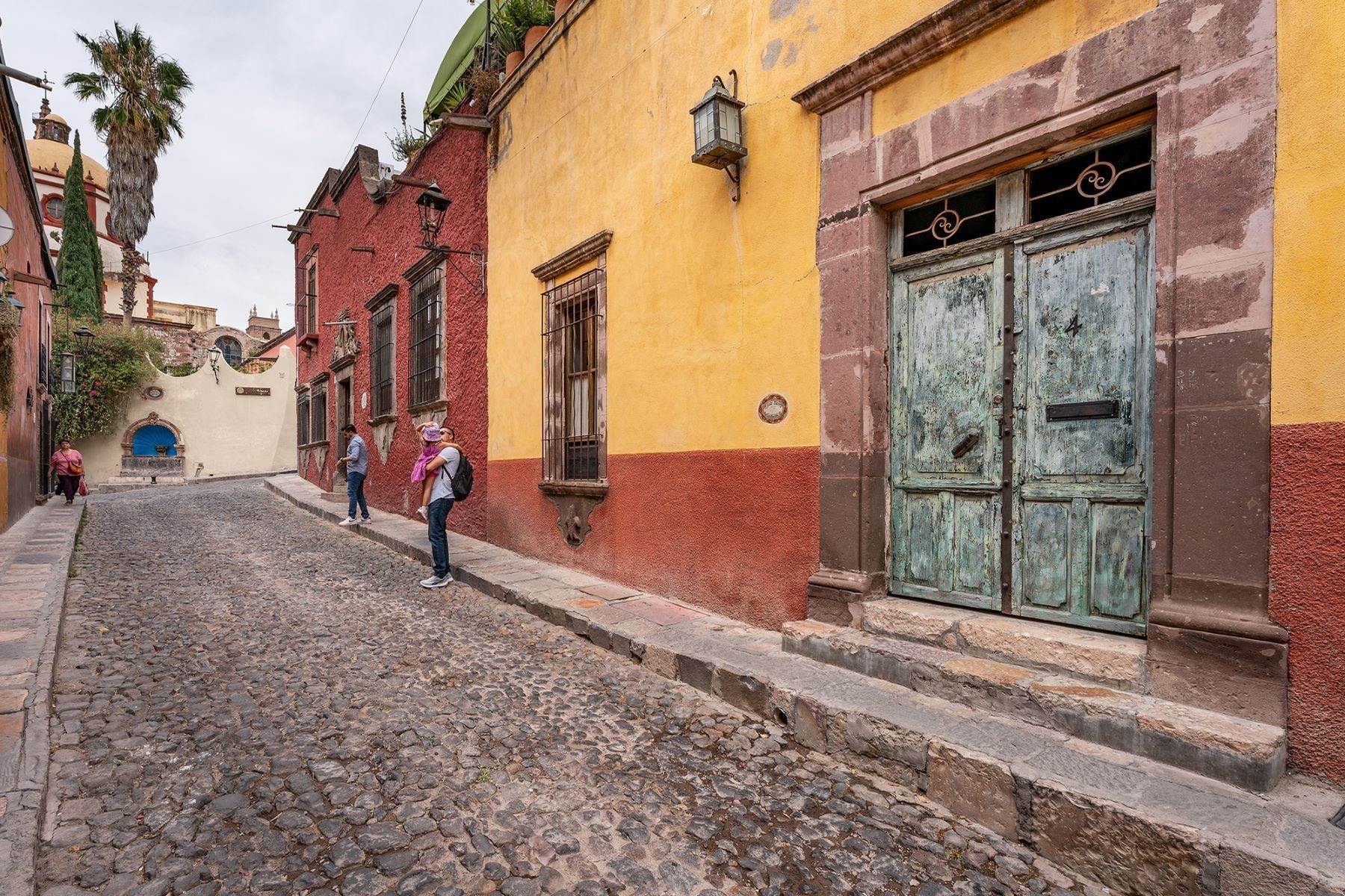 Single Family Homes por un Venta en Aldama 4, Casa Corazon Other Guanajuato, Guanajuato 37700 México