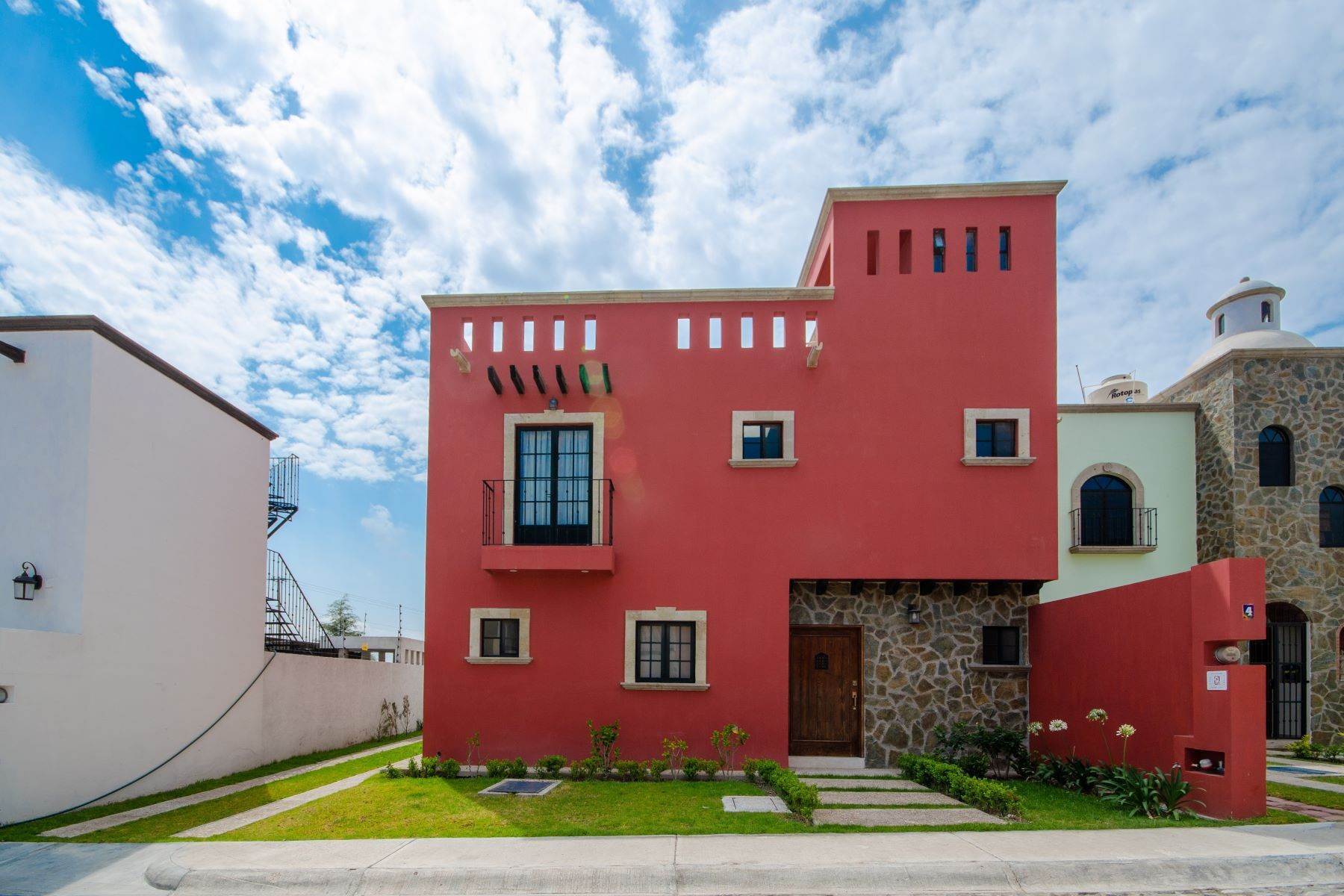 Property for Sale at Privada La Rosaleda 4 San Miguel De Allende, Guanajuato 37786 Mexico