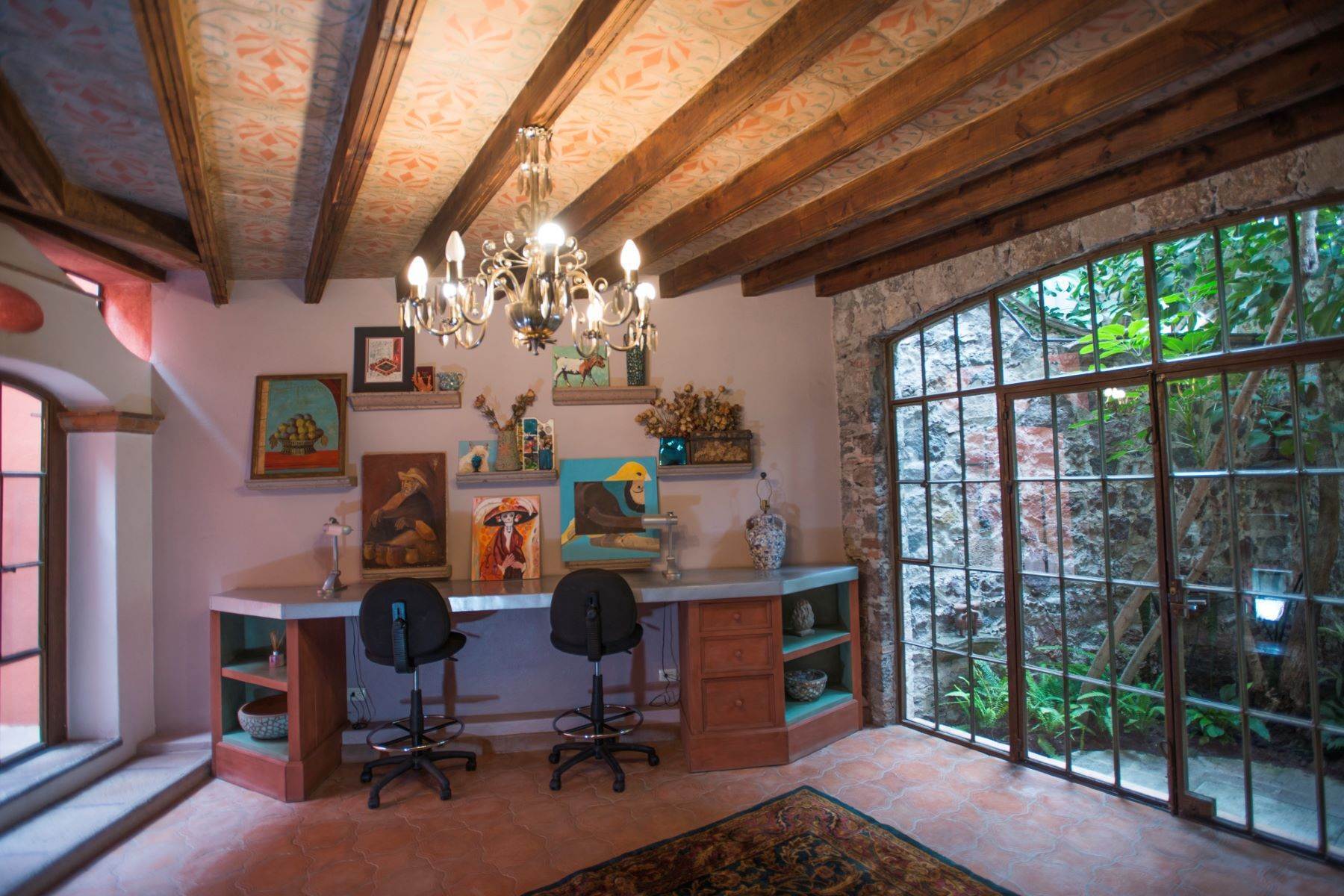 24. Single Family Homes for Sale at Casa Schwantz Zacateros #81, Centro Histórico San Miguel De Allende, Guanajuato 37700 Mexico