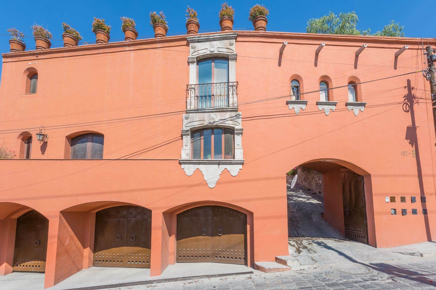 2. Condominiums for Sale at Casa Mezquite Salida Real a Querétaro, 152-B San Miguel De Allende, Guanajuato 37700 Mexico