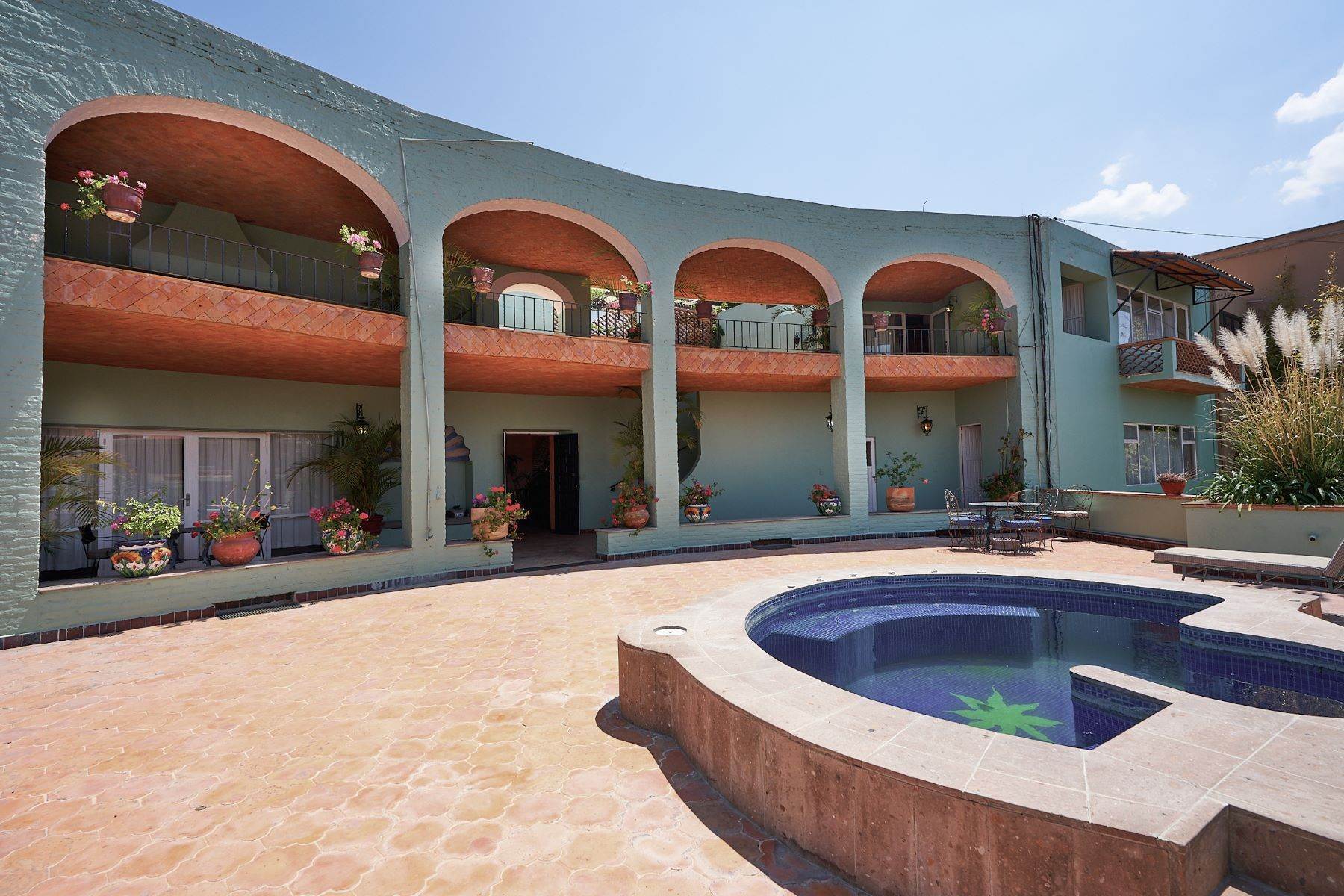 Single Family Homes for Sale at Faroles 10 San Miguel De Allende, Guanajuato 37740 Mexico