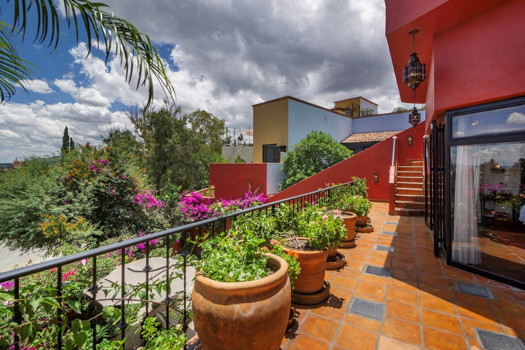 26. Single Family Homes for Sale at Casa Bovedas Allende, San Miguel De Allende, Guanajuato Mexico