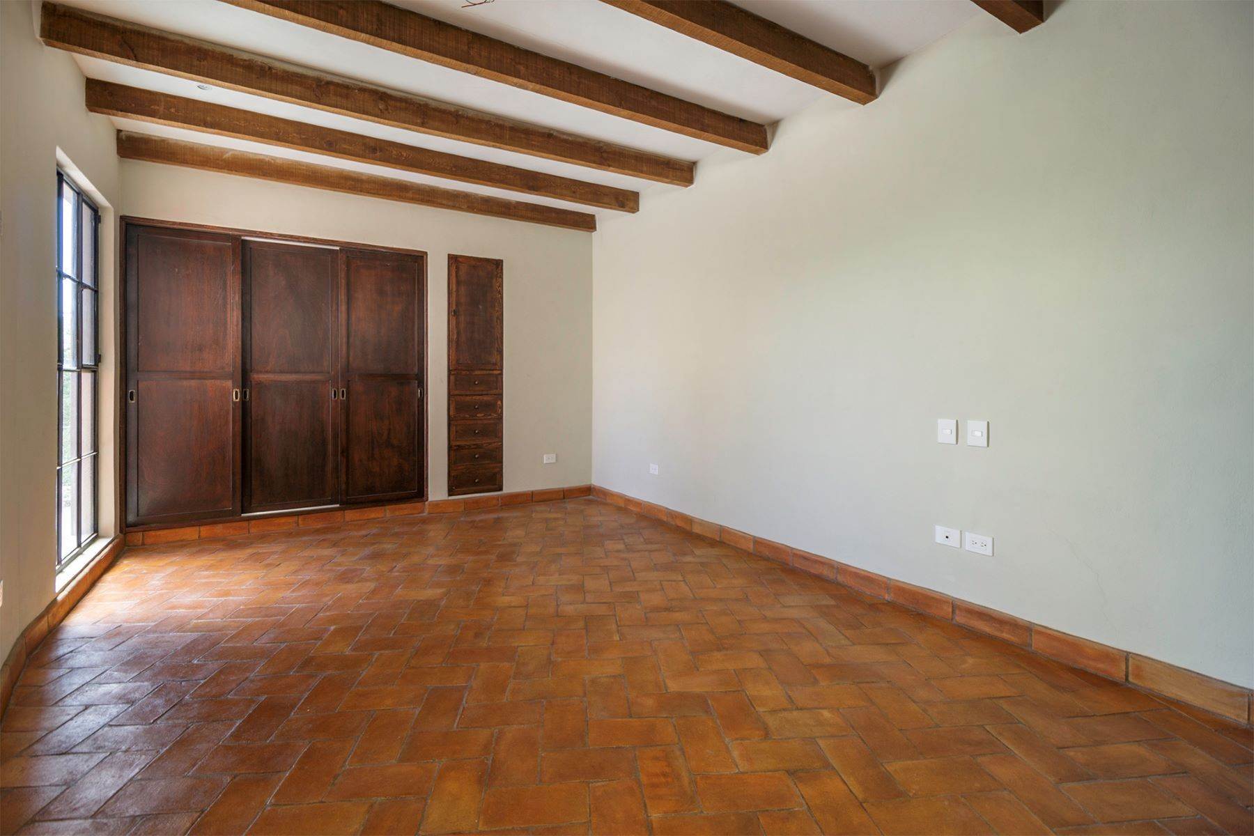 15. Single Family Homes for Sale at Casa San Diego Mesa de Malanquin San Miguel De Allende, Guanajuato 37797 Mexico