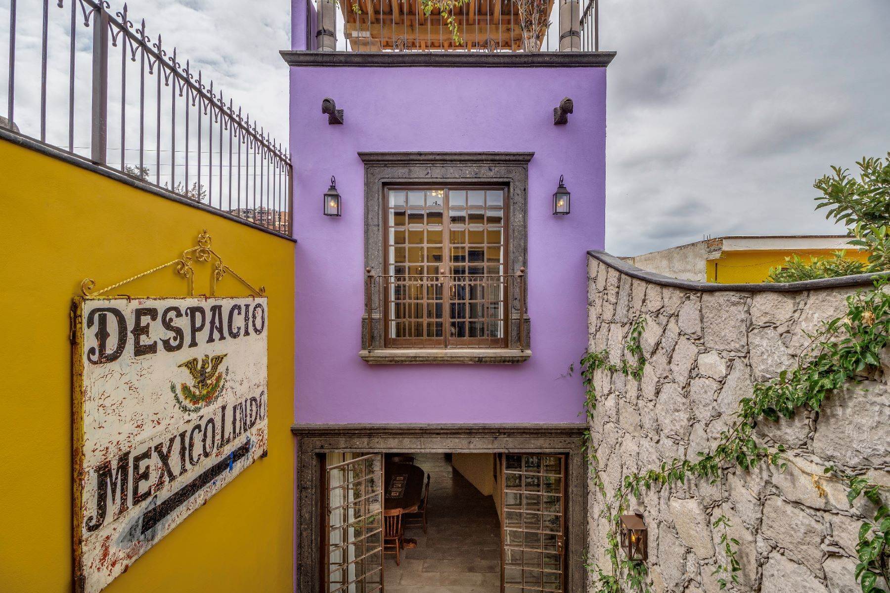 26. Single Family Homes for Sale at Homobono 16 Homobono, Centro Historico San Miguel De Allende, Guanajuato 37700 Mexico